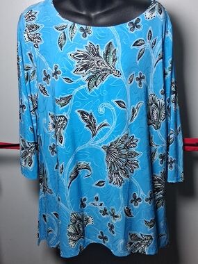 JM Collection Blue Floral Tunic Top